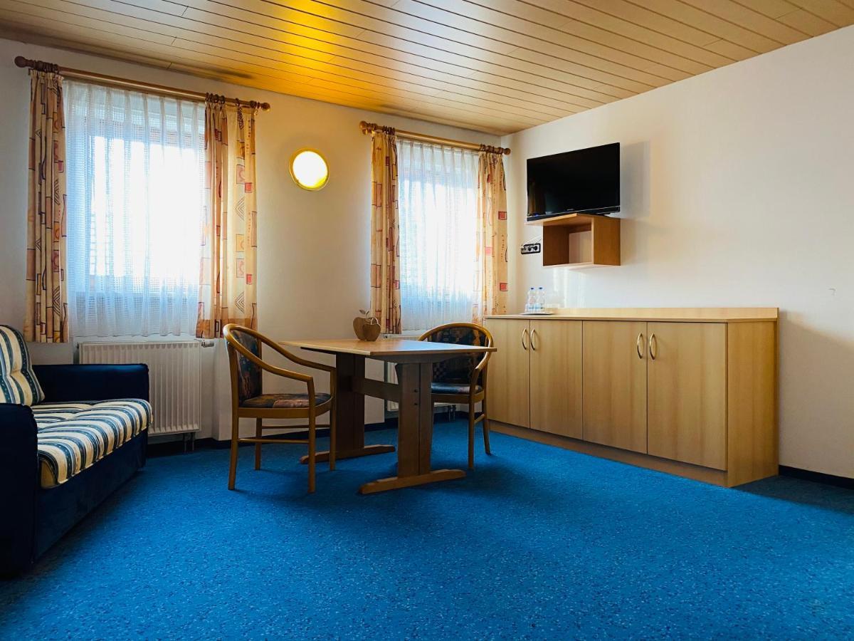 Zum Goldenen Adler Hotell Pfarrweisach Exteriör bild